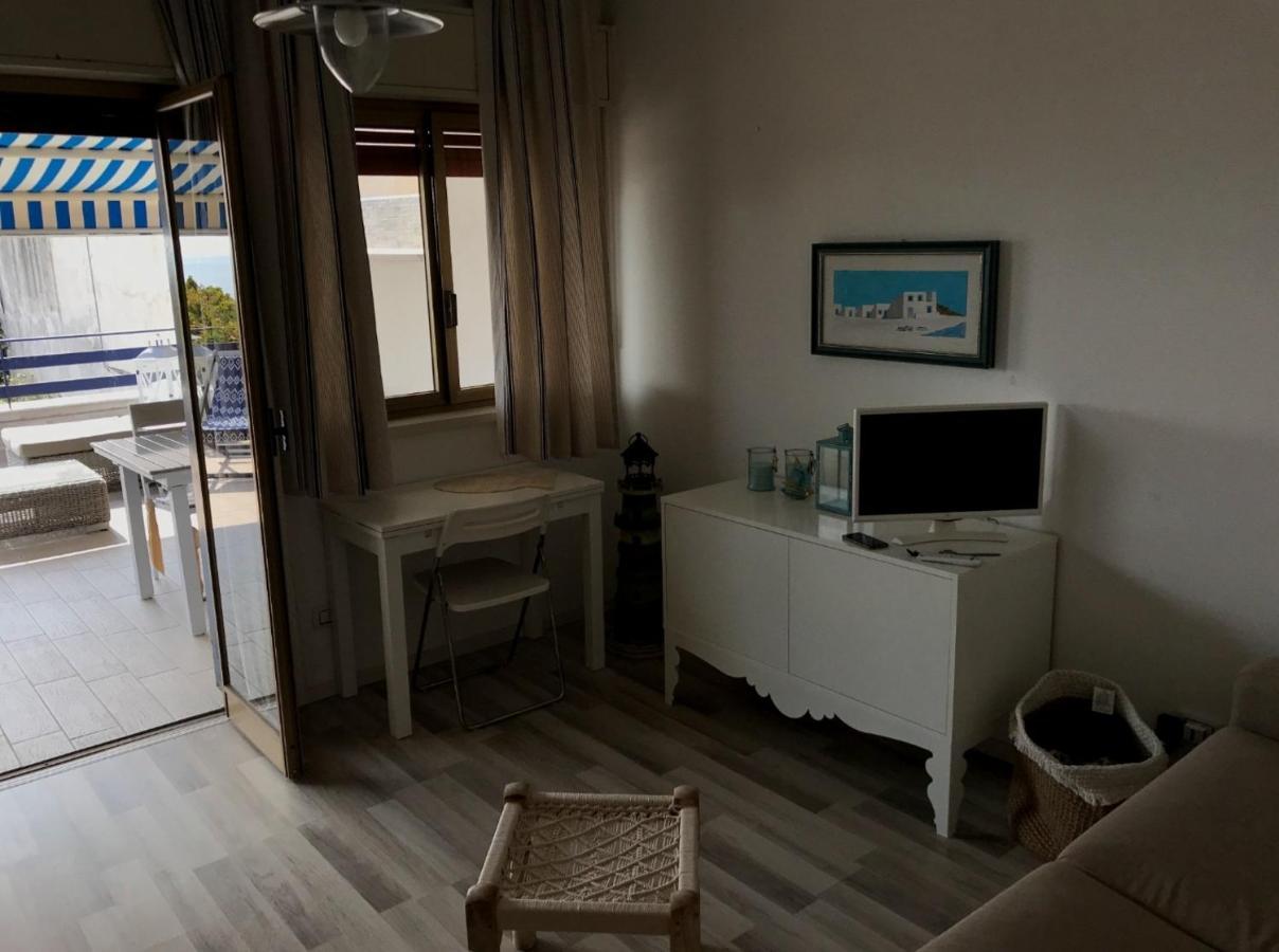 Casa Del Capo Apartment Sant'Alessio Siculo Exterior photo